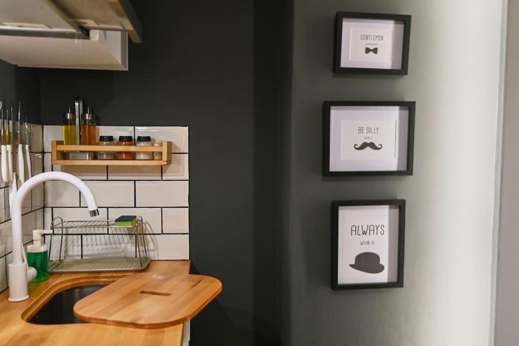 #Tyrtaiou Modern Design Studio Mytilíni المظهر الخارجي الصورة